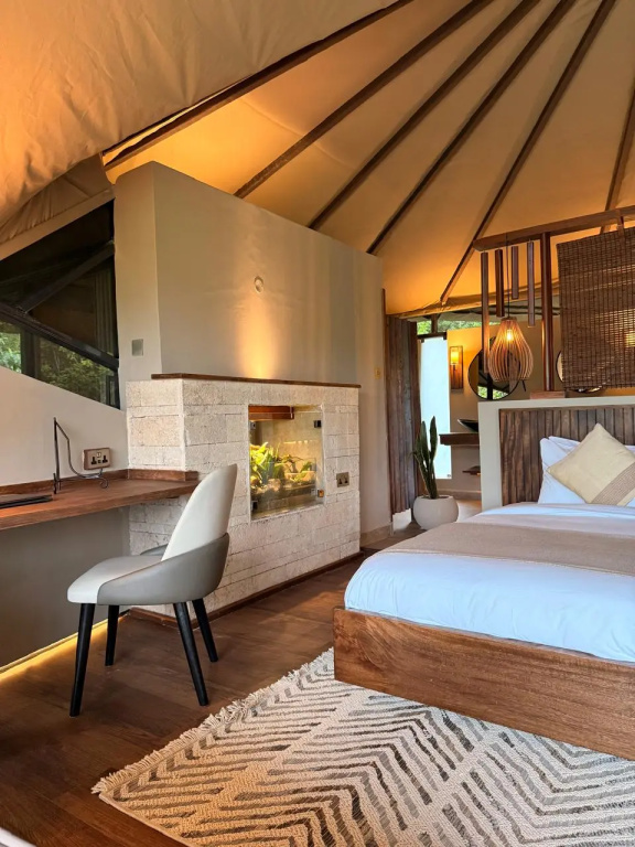 Отель Surana Mara Camp