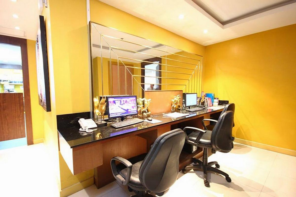 Отель Nova Gold Hotel
