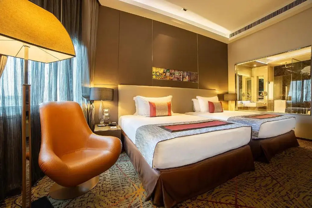 Отель Graceland Bangkok Hotel