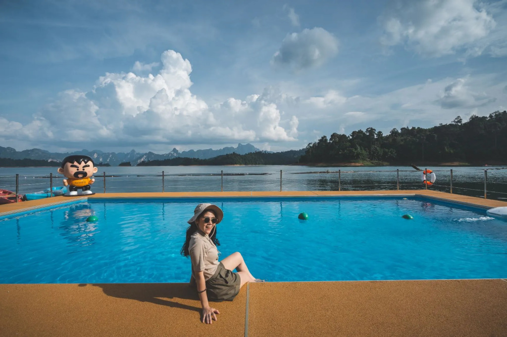 500 Rai Floating Resort
