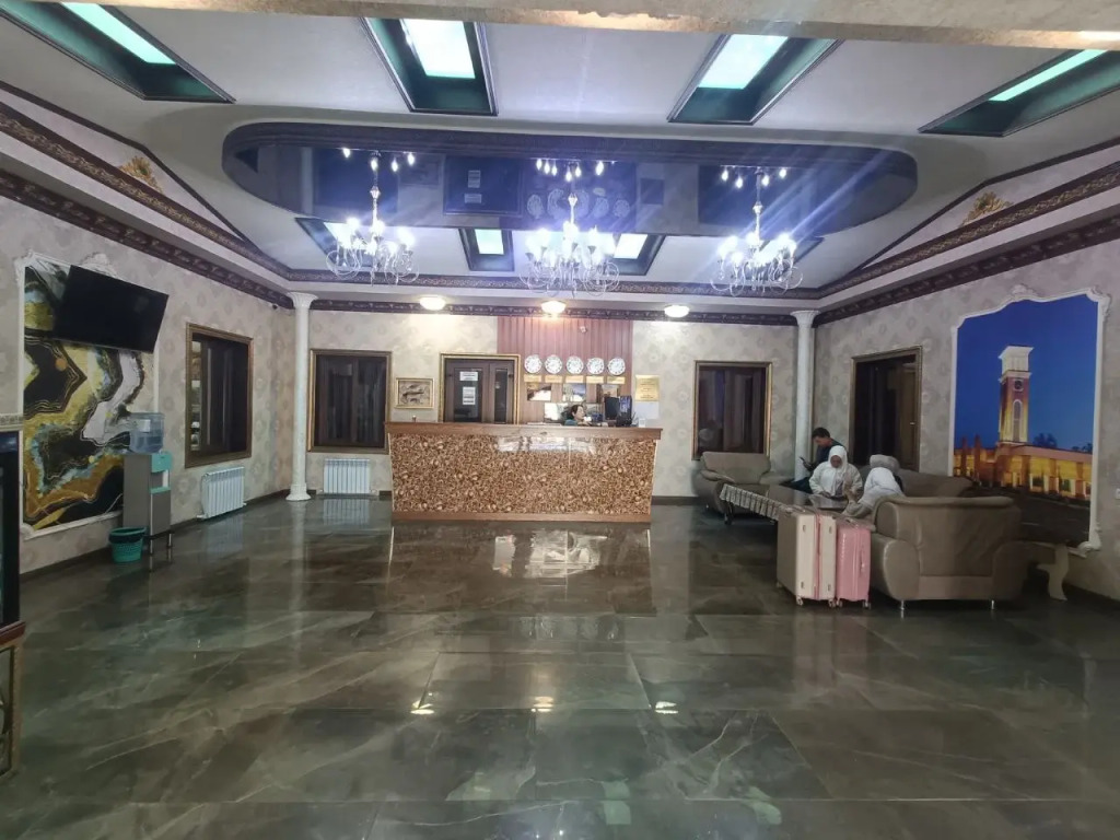 Отель Davan