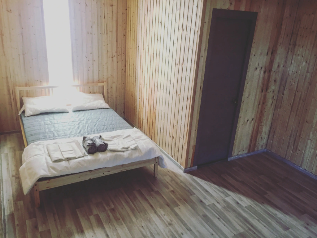 Отель Pine Beach