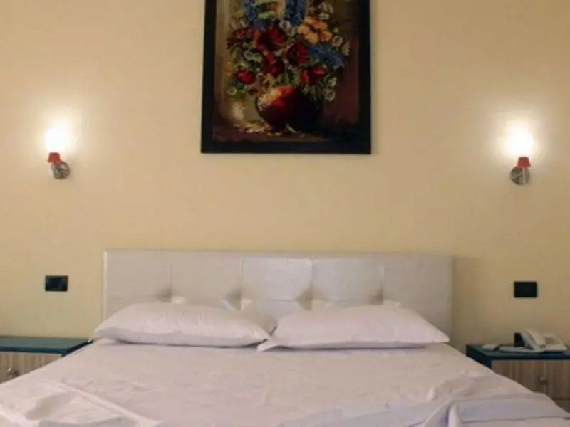Aurelis Hotel