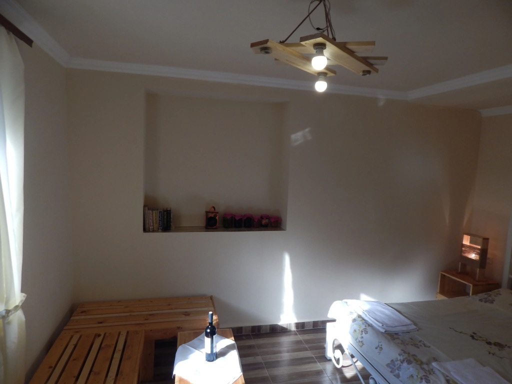 Arami Guest House
