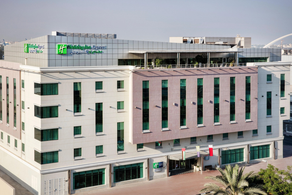 Holiday Inn Express Dubai Safa Park by IHG