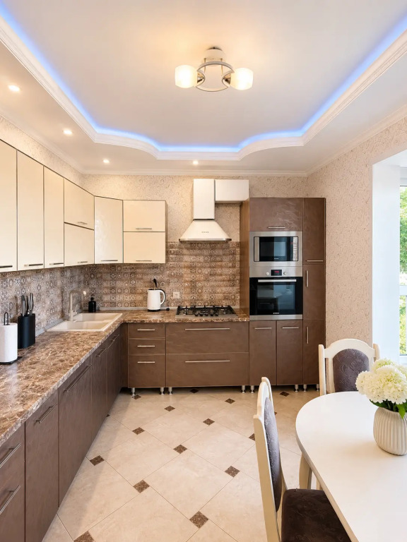 Квартира Просторная 3 Комнатная 80 м² с Двумя Санузлами и Видовой Лоджией