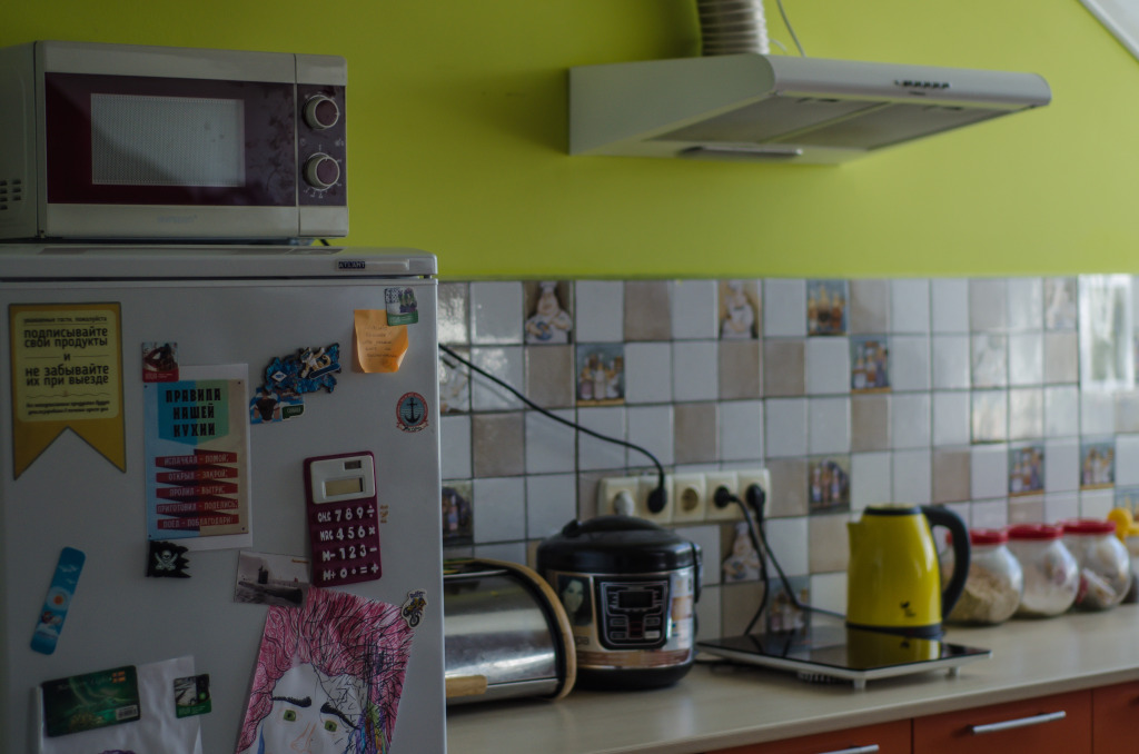 ранхигс санкт-петербург общежитие. общежитие на севастопольском проспекте 85. коридорная общага. калужская общежитие радушие. общежитие на севастопольском проспекте 85.