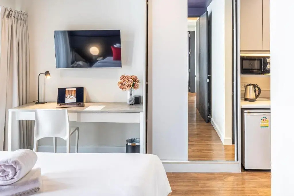 Отель Blue Hippo Hotel