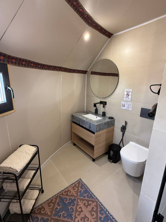 Глэмпинг Oimo Tash Yurt Camp