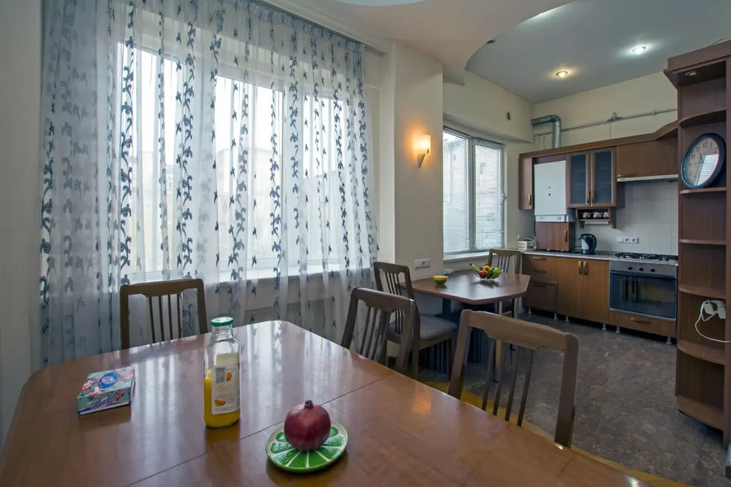 Апартаменты RentInnYerevan, Vardanants Street 7