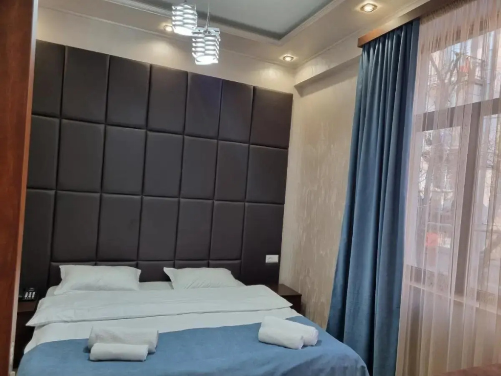 Days Hotel