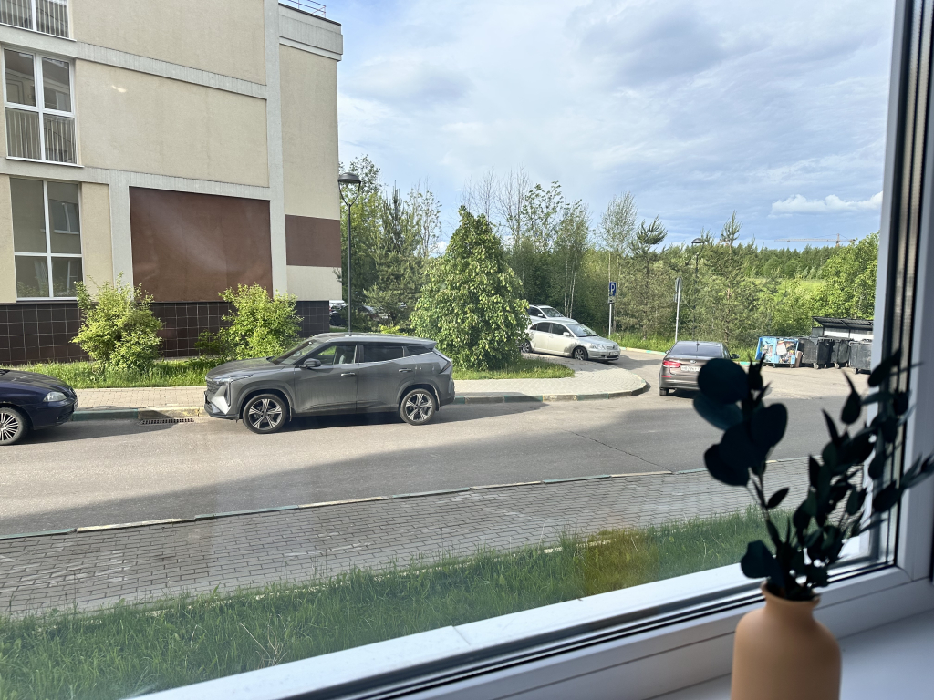 Квартира Студия с Отдельной Кухней