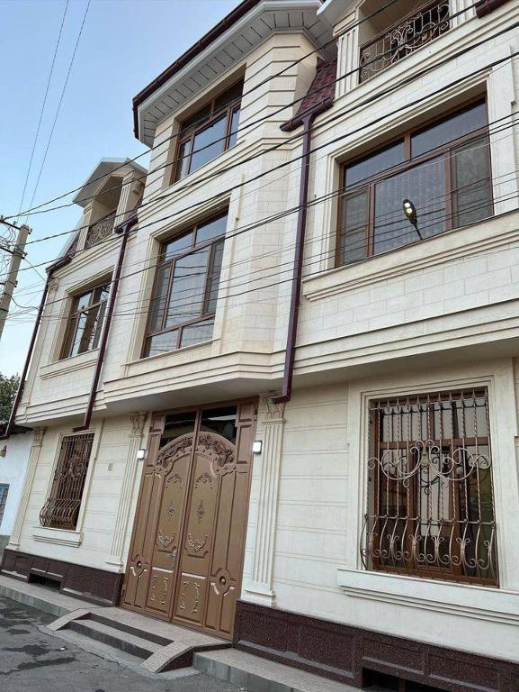 CRYSTAL GUEST HOUSE