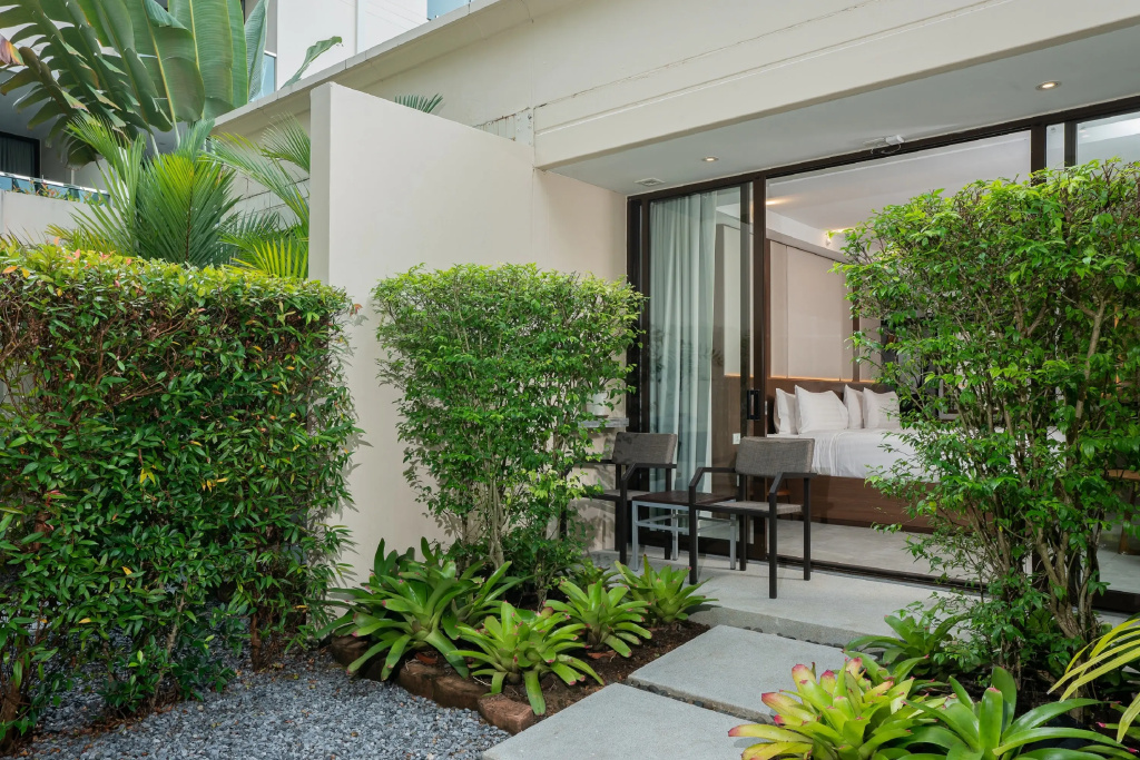 Dewa Phuket Resort & Villas, Nai Yang Beach