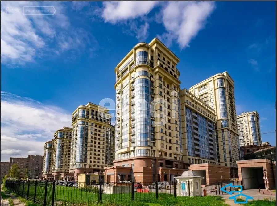 Апартаменты Pure Peter Apartments