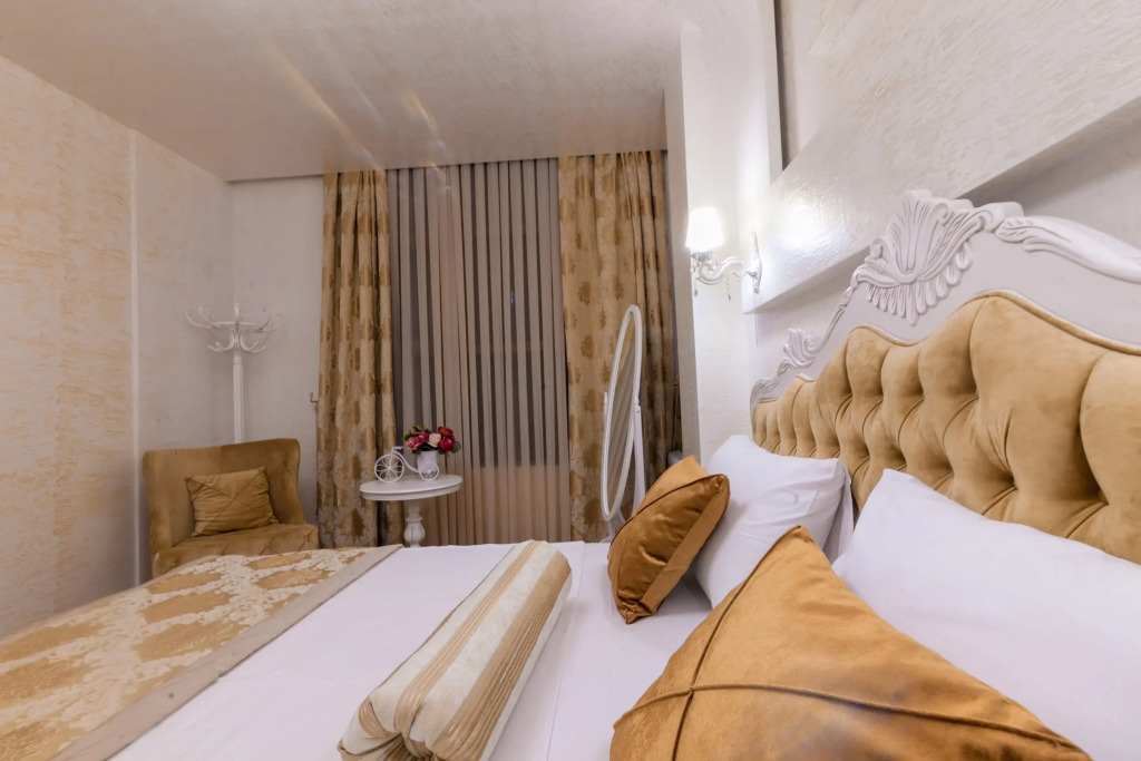 Iberia Palace Hotel