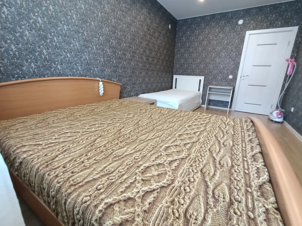 Квартира Серова 51/11