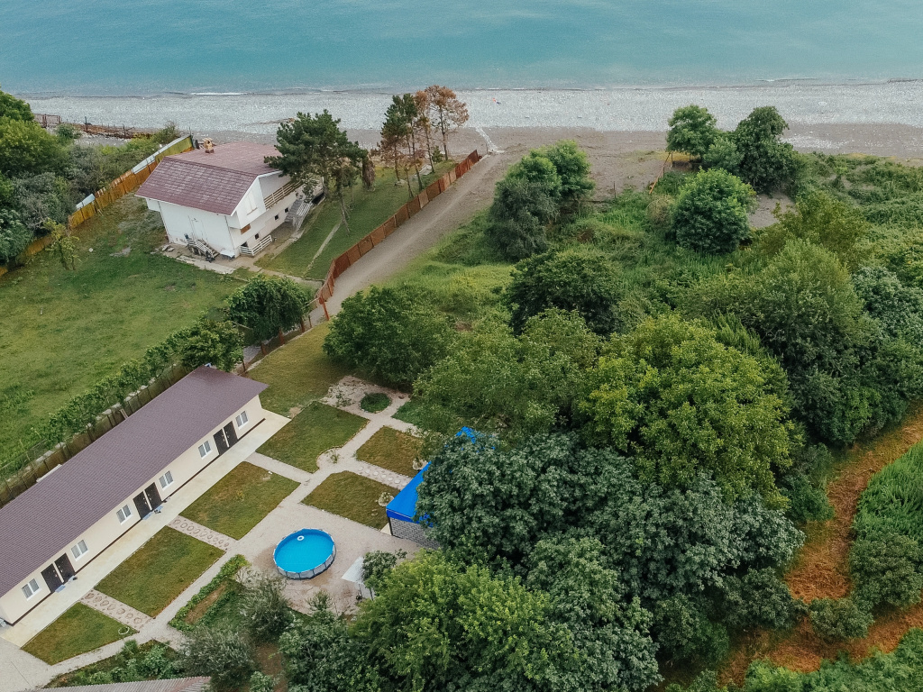 manushak Guest house