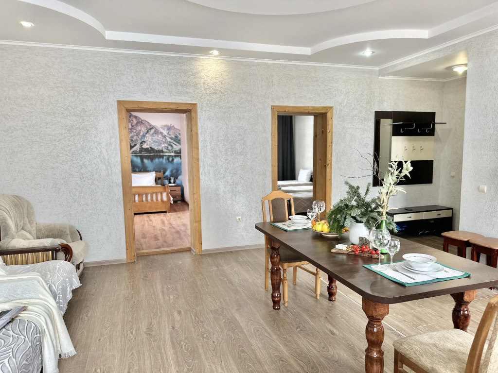Квартира ArtHouse Dombay 10