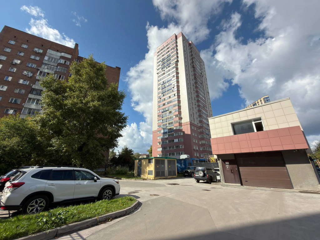 Квартира рядом с ТРЦ Галерея