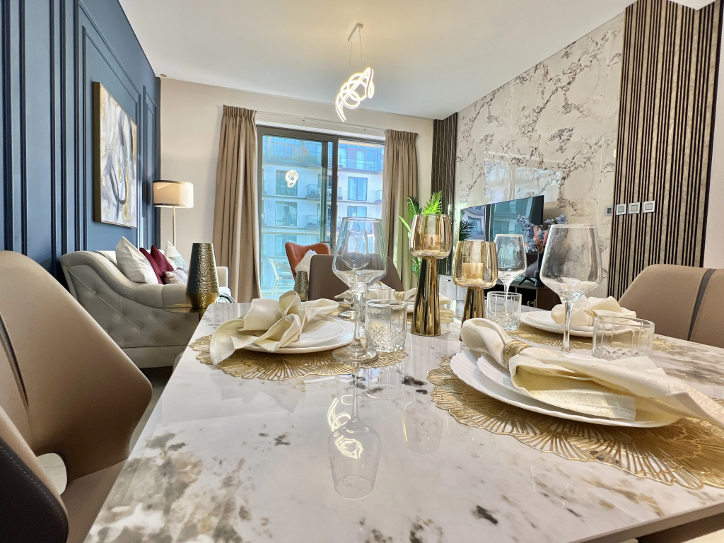 Апартаменты Apartments Cosmos Living Modern Luxury 1 BR Sobha Hartland