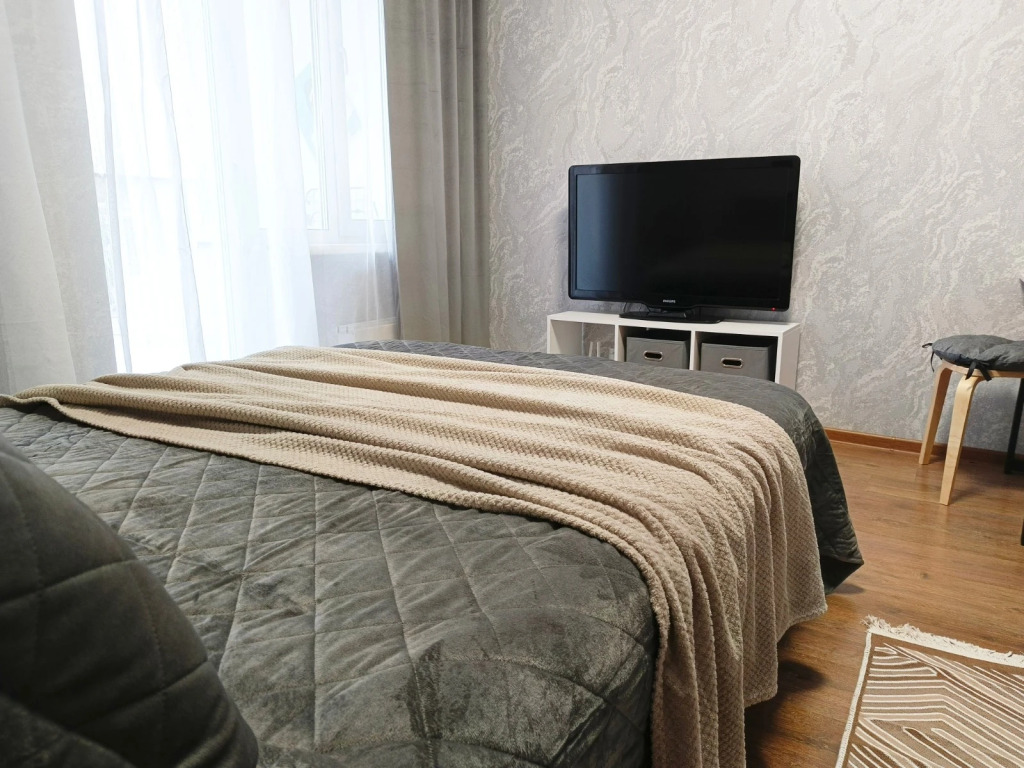 Квартира на Борисова 42