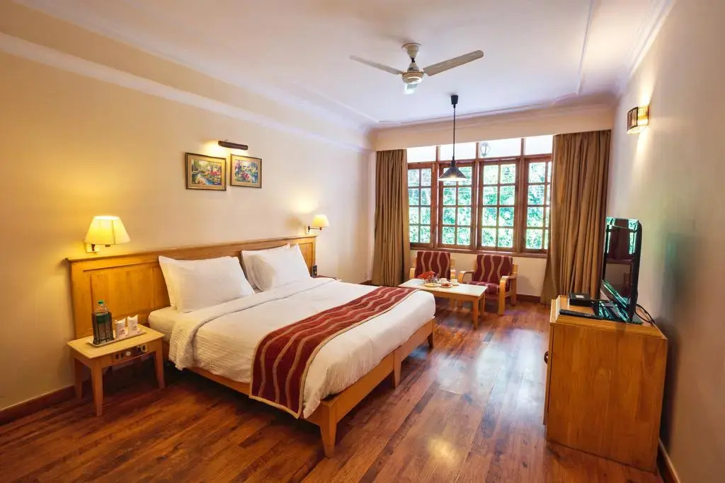 Hotel Willow Banks, Mall Road Shimla
