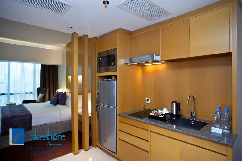 Lakeshore Suites, Banani