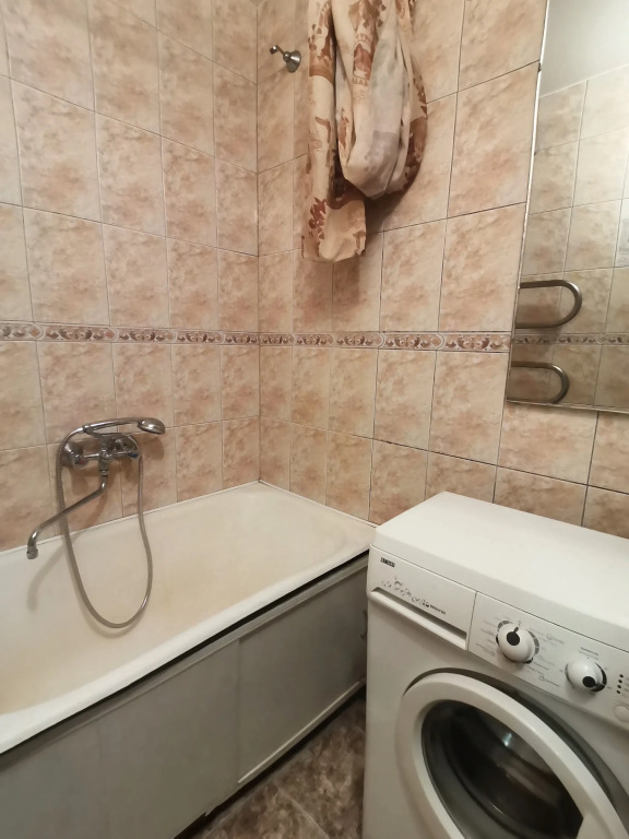 5 Minut Ot Metro Flat