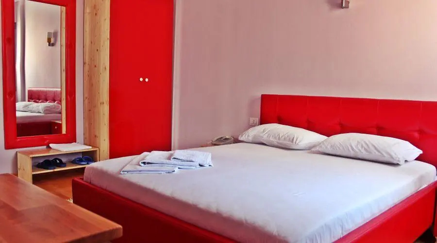 Aurelis Hotel