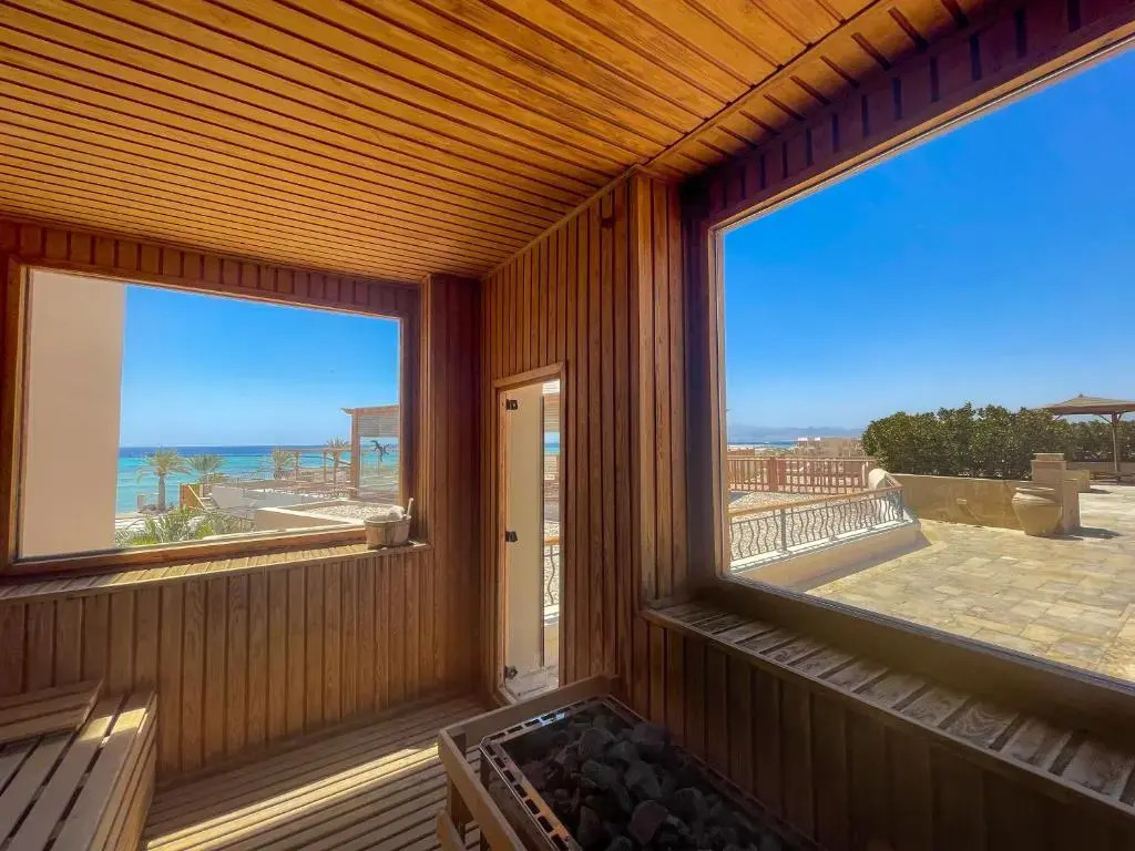The Breakers Diving and Surfing Lodge Soma Bay