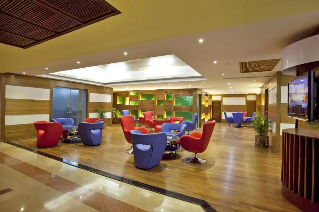 The Peninsula Chittagong Limited