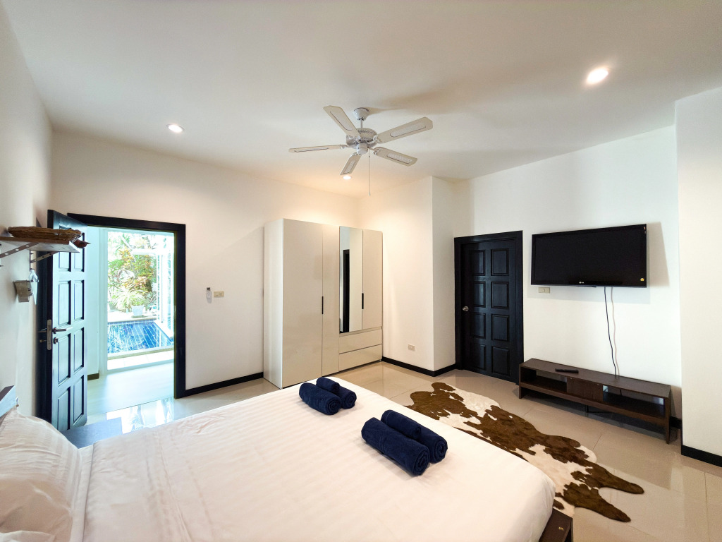 Вилла Nai Harn Family Pool 4 bdr
