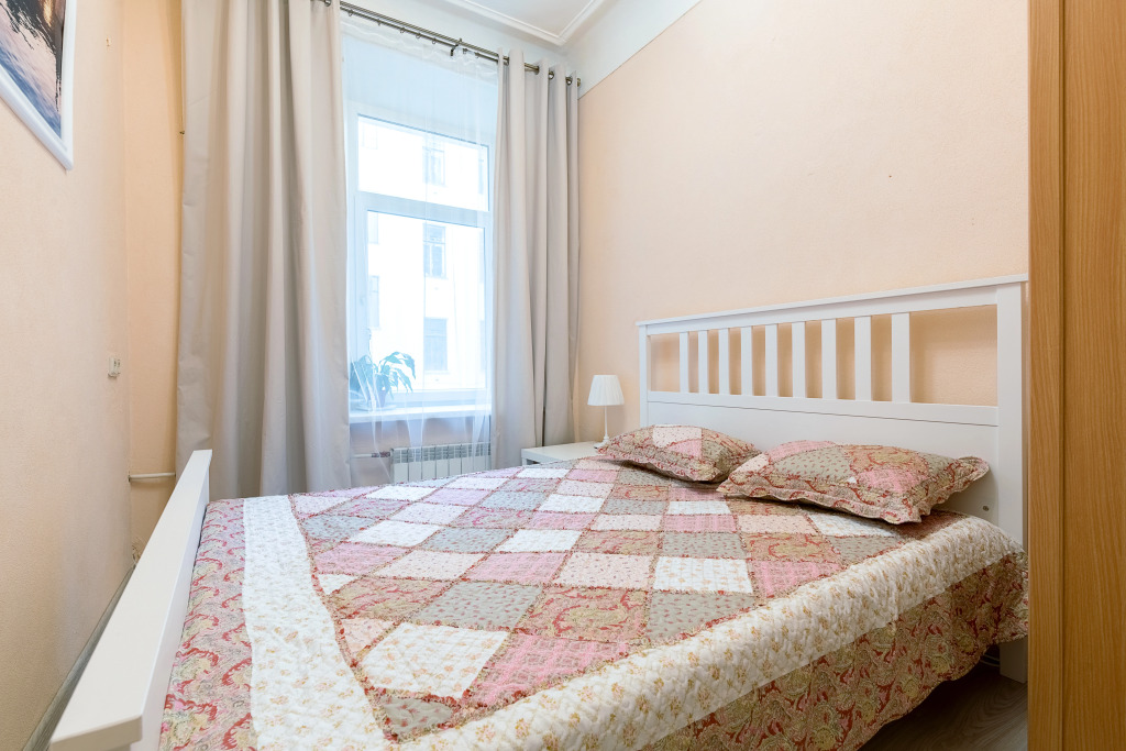 Квартира на Марата, 8