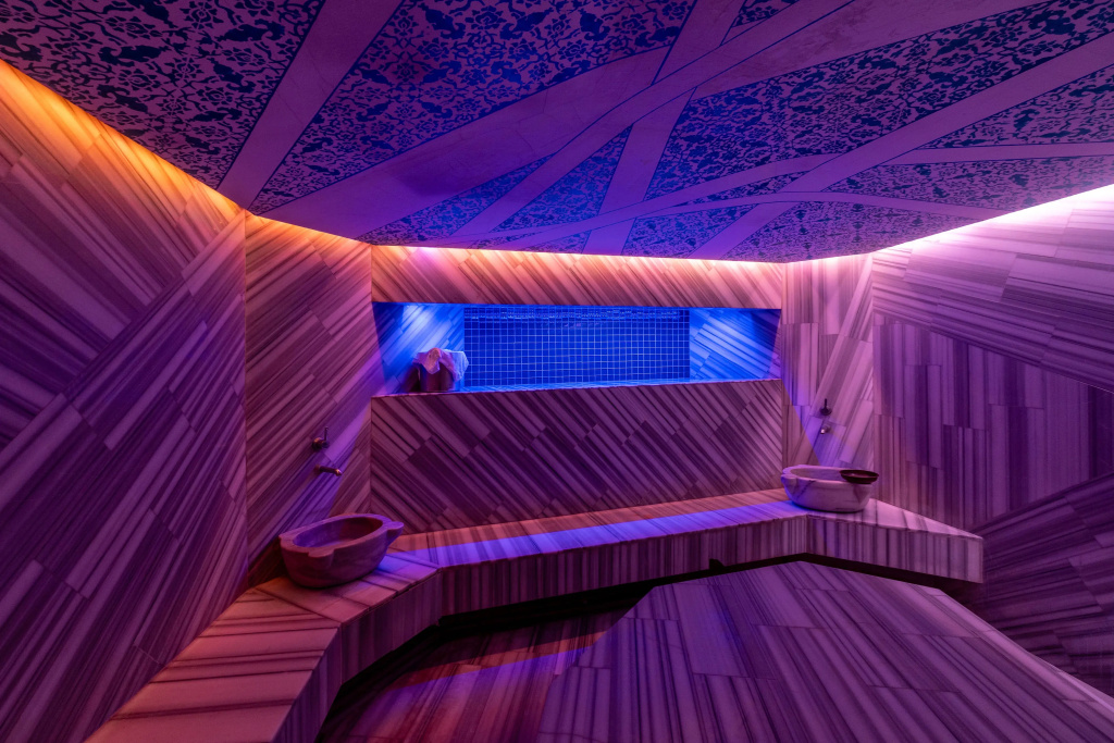 Tulip City Hotel & SPA