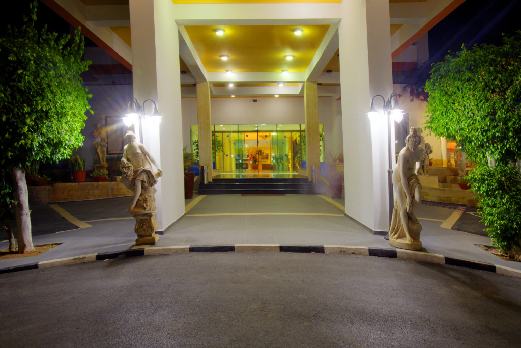Avlida Hotel