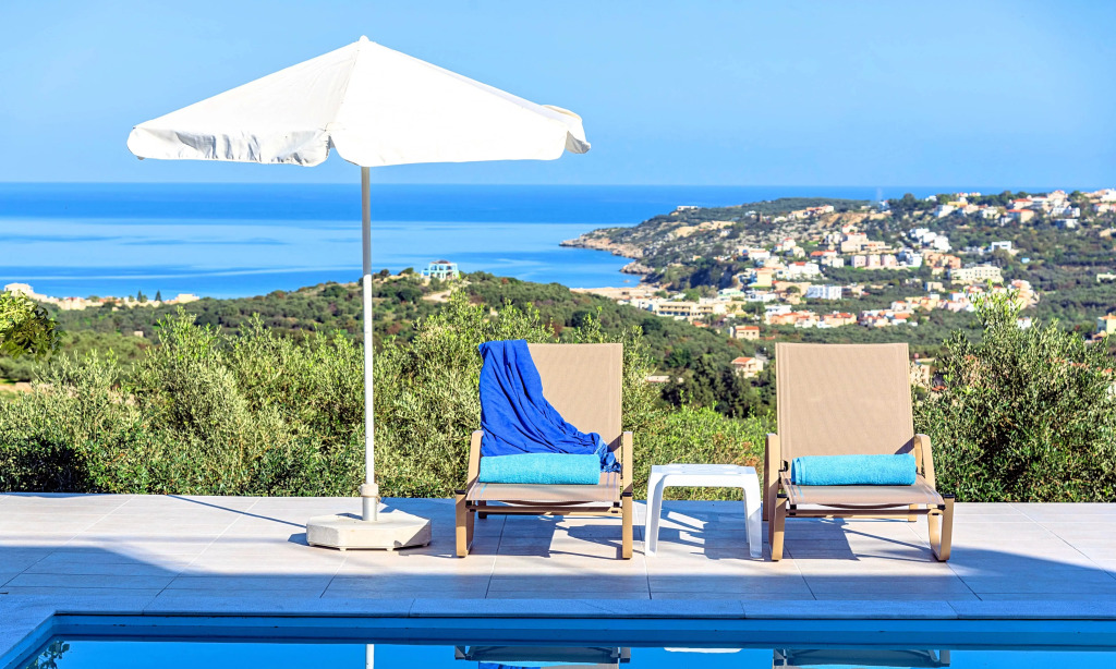 Вилла Cretan Family Villa Heated Pool