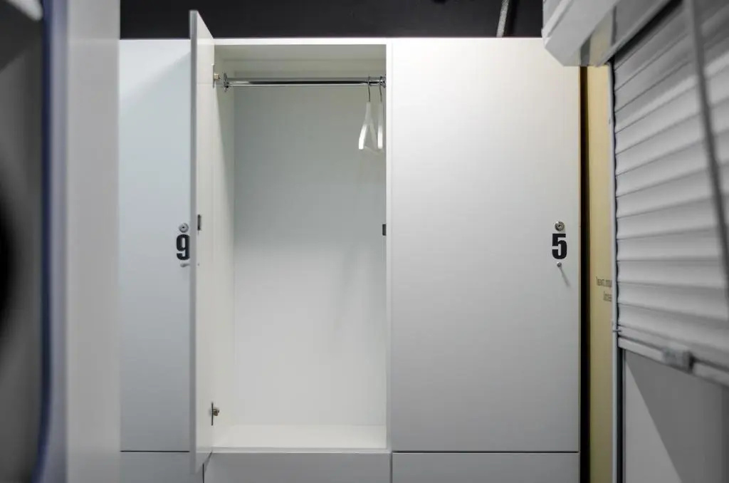 Qube Capsule Hotel