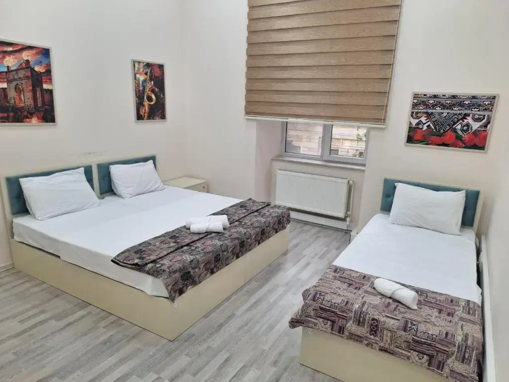 ALARA Inn Hotel&Hostel