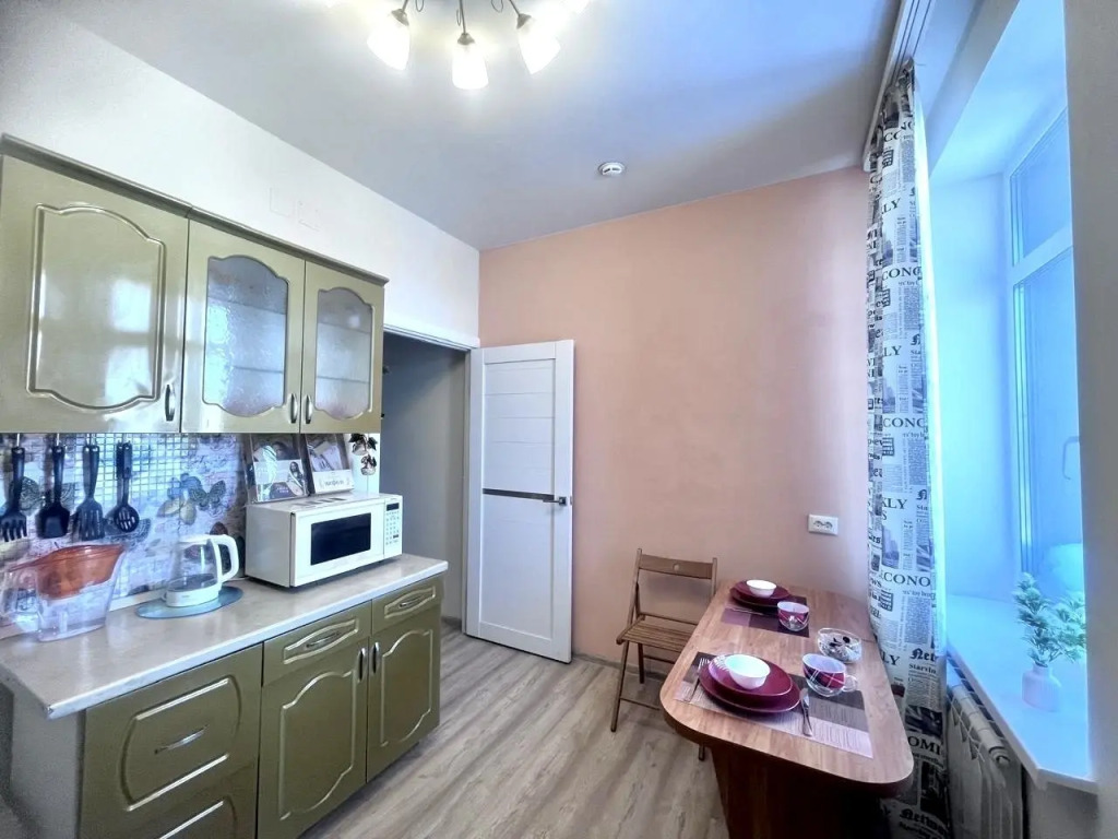 Квартира 2 комнатная дом 89 в мкрн Славянский 1/3