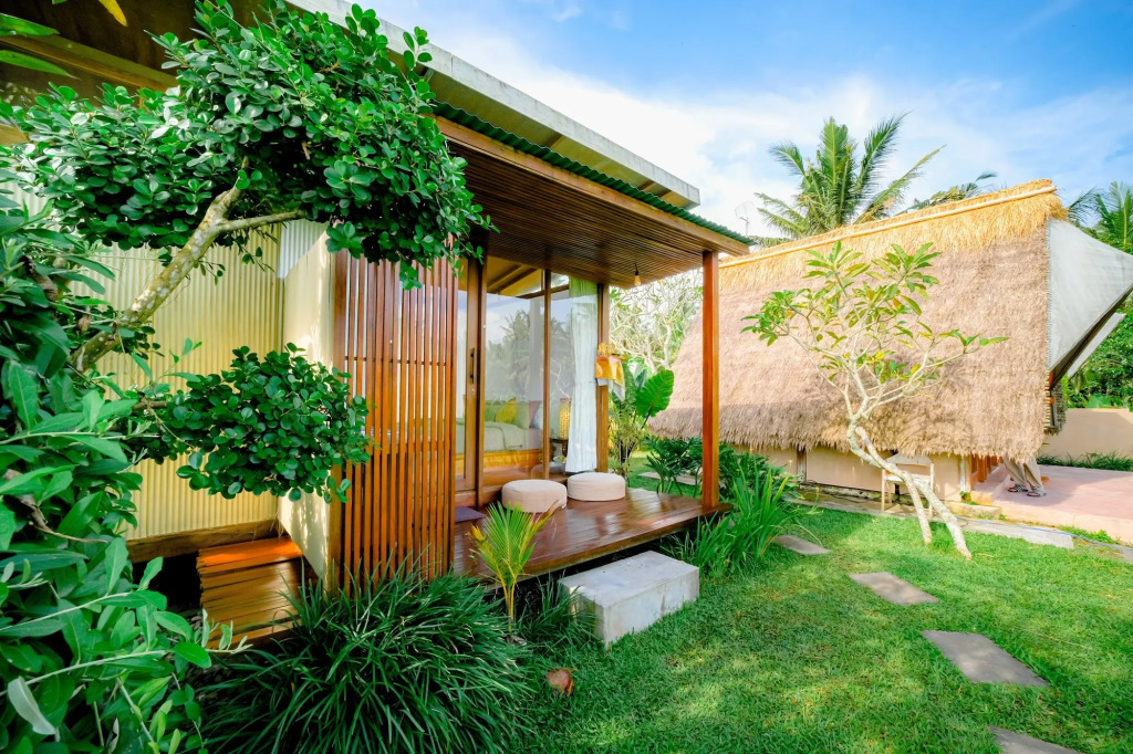 Ubud Rice Field Stay - Mahari by WAHM