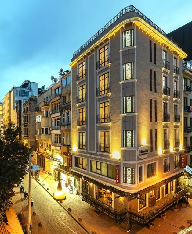 Santa Ottoman Hotel