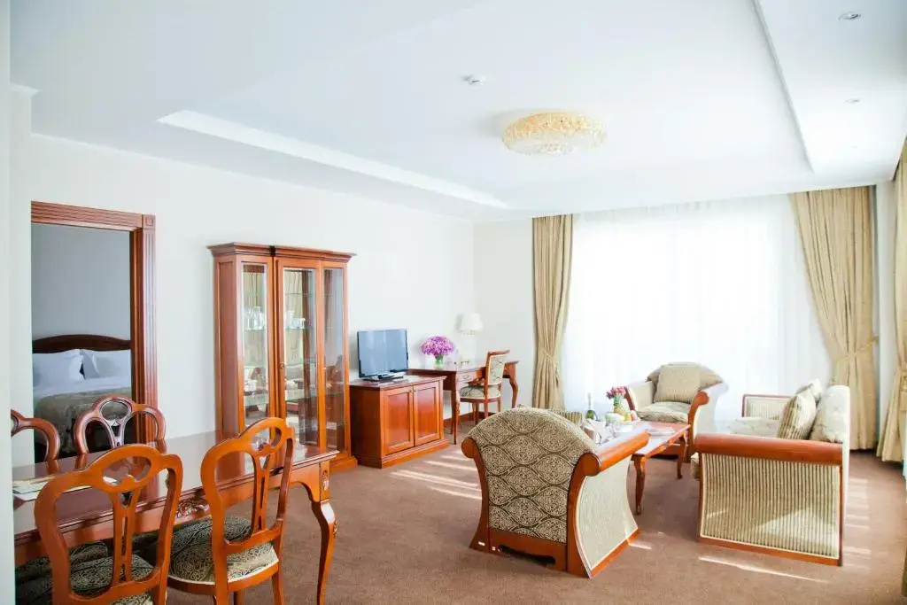 Отель Caspian Riviera Grand Palace