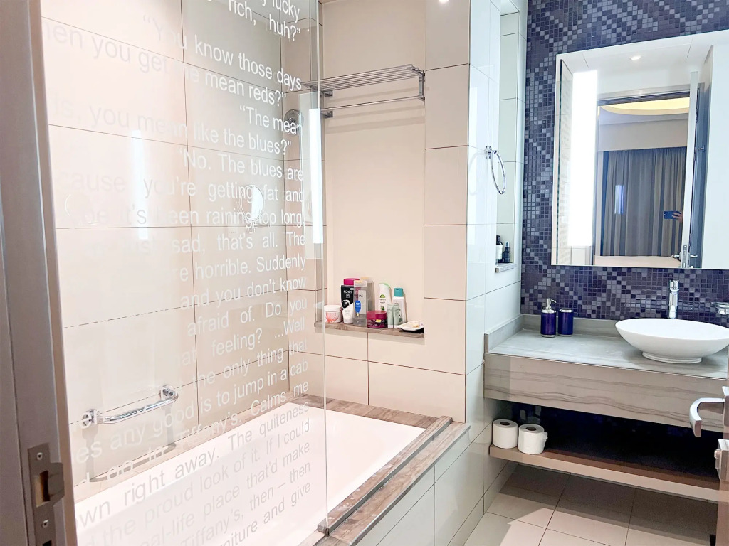 Апартаменты Cosmos Living Paramount Hotels & Resorts Dubai