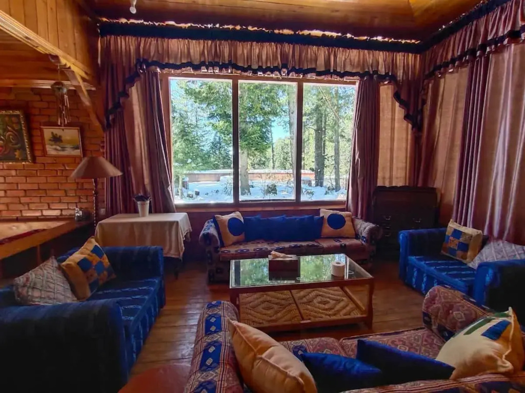 Вилла Camp on Beautiful Toddy Pond