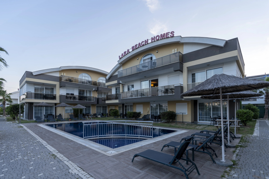 Lara Beach Homes