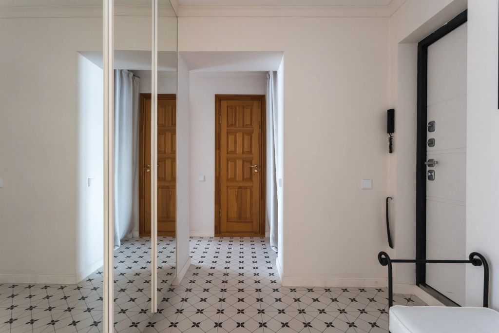 Квартира Уютное Место/Hugge Place у ЖД Вокзала