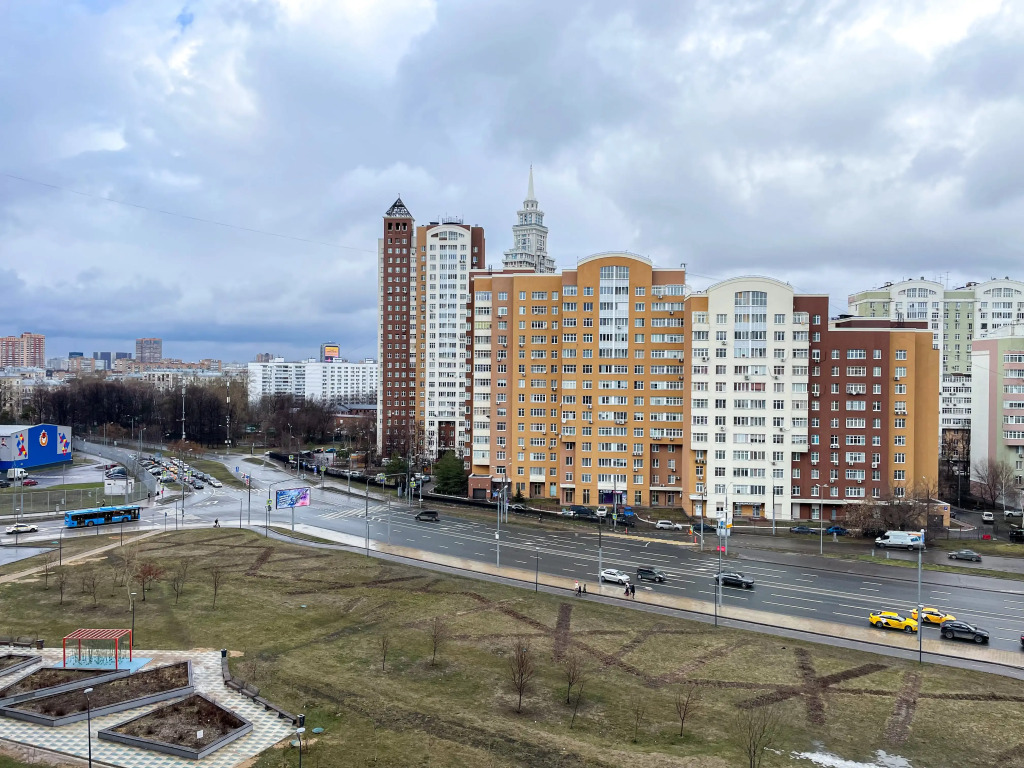 Апартаменты в ЖК Лайнер с видом на Триумф Палас