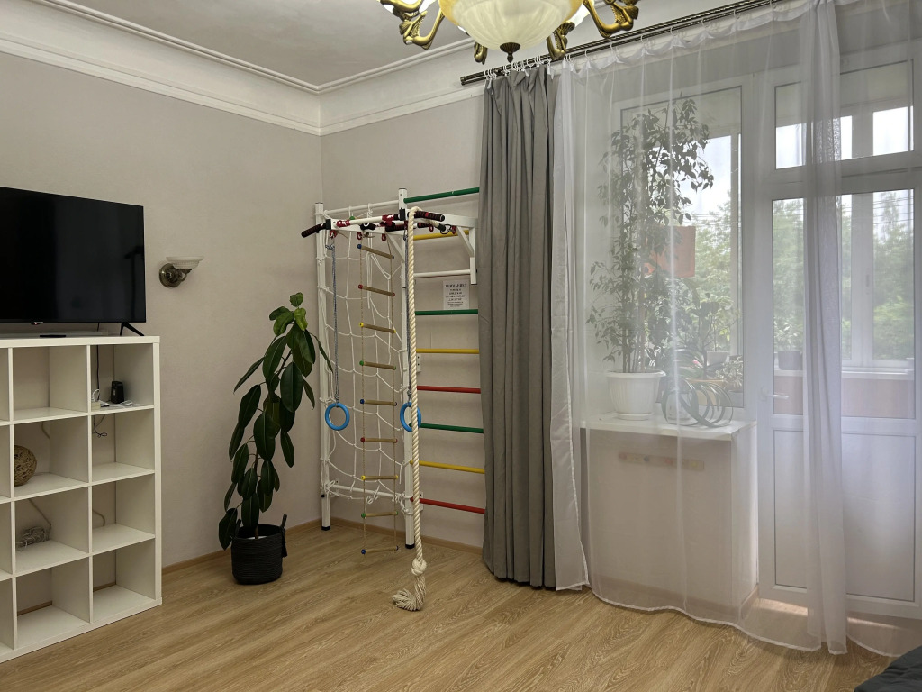 Квартира трехкомнатная