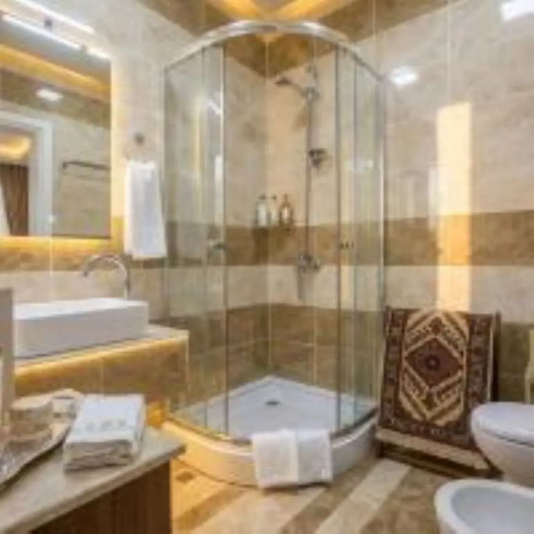 Seven Beauties Hotel